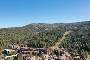 Cozy Northstar Ski Resort Condo