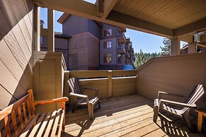 Cozy Northstar Ski Resort Condo