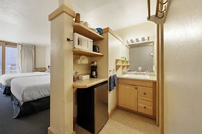 Cozy Northstar Ski Resort Condo