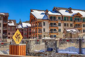 Cozy Northstar Ski Resort Condo