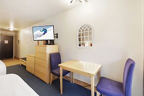 Cozy Northstar Ski Resort Condo