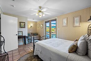 7br Home w/ Pool - Perfect for Family Reunions