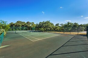 7br Home w/ Pool - Perfect for Family Reunions