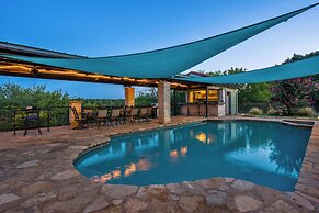 7br Home w/ Pool - Perfect for Family Reunions