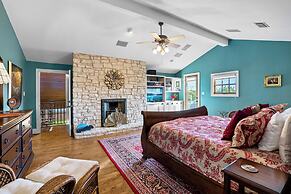 7br Home w/ Pool - Perfect for Family Reunions