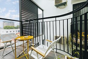 Westlake Emerald Suites