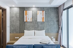 Westlake Emerald Suites