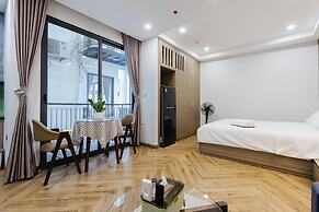 Westlake Emerald Suites