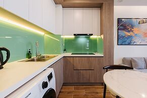 Westlake Emerald Suites