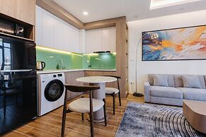 Westlake Emerald Suites