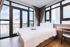 Westlake Emerald Suites