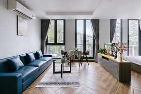 Westlake Emerald Suites