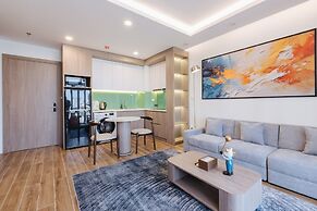 Westlake Emerald Suites