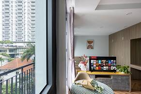 Westlake Emerald Suites