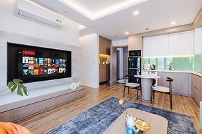 Westlake Emerald Suites