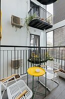 Westlake Emerald Suites