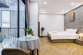 Westlake Emerald Suites