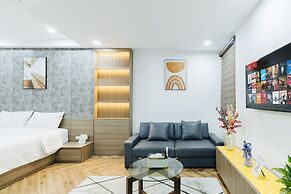 Westlake Emerald Suites