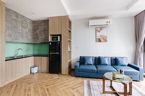 Westlake Emerald Suites