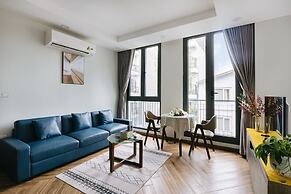 Westlake Emerald Suites