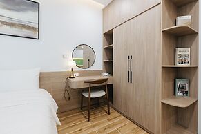 Westlake Emerald Suites