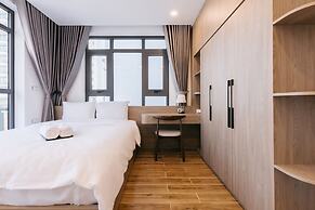 Westlake Emerald Suites