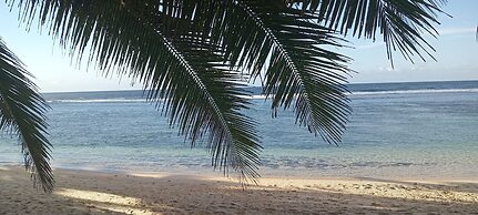 Jaymy Beach Fales