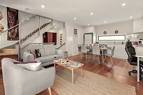 StayCentral - Thornbury Townhouse