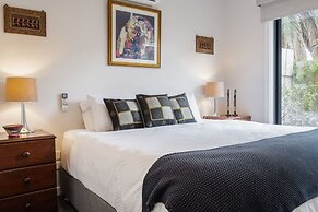 StayCentral - Thornbury Townhouse