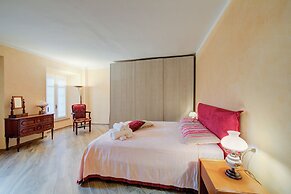 Casa Cristina Laveno 150m From Lake