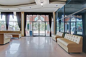 OYO 92551 Netra Hotel