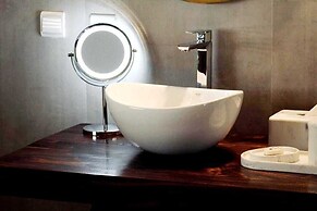 Andriana Resort & Spa