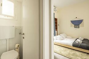 Eclectic Rabin Square Apt by Sea N' Rent