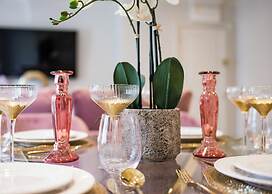 Marble Arch Suites