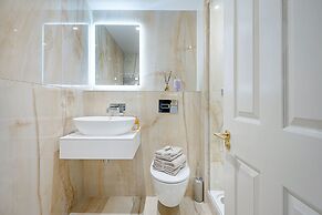 Marble Arch Suites