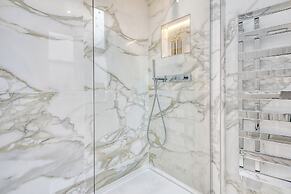 Marble Arch Suites