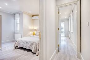 Marble Arch Suites