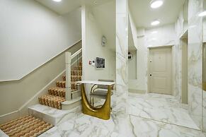 Marble Arch Suite 2-hosted by Sweetstay