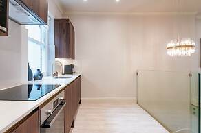 Marble Arch Suites