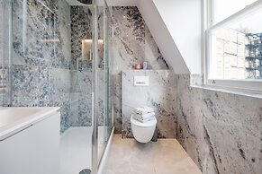 Marble Arch Suites