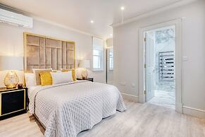Marble Arch Suites