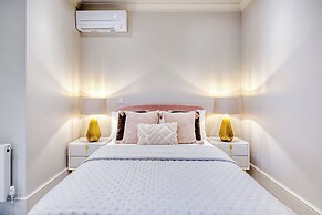 Marble Arch Suites