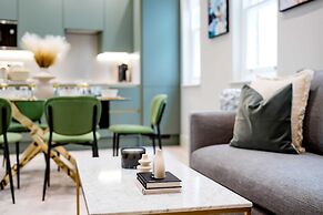 Marble Arch Suite 2-hosted by Sweetstay