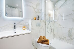 Marble Arch Suites