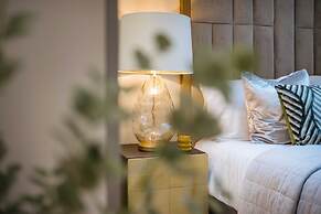 Marble Arch Suite 2-hosted by Sweetstay