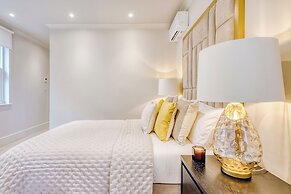 Marble Arch Suites