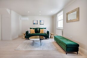 Marble Arch Suites
