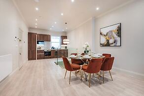 Marble Arch Suites