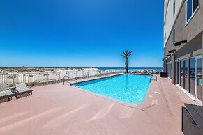 Royal Palms 1303