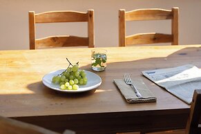 Rustic Charm Tel Aviv CTR by Sea N' Rent